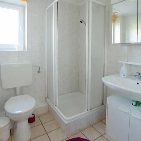 Storm J Holiday home *